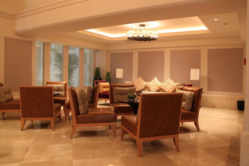 Landison Green Town Hotel Xinchang エクステリア 写真